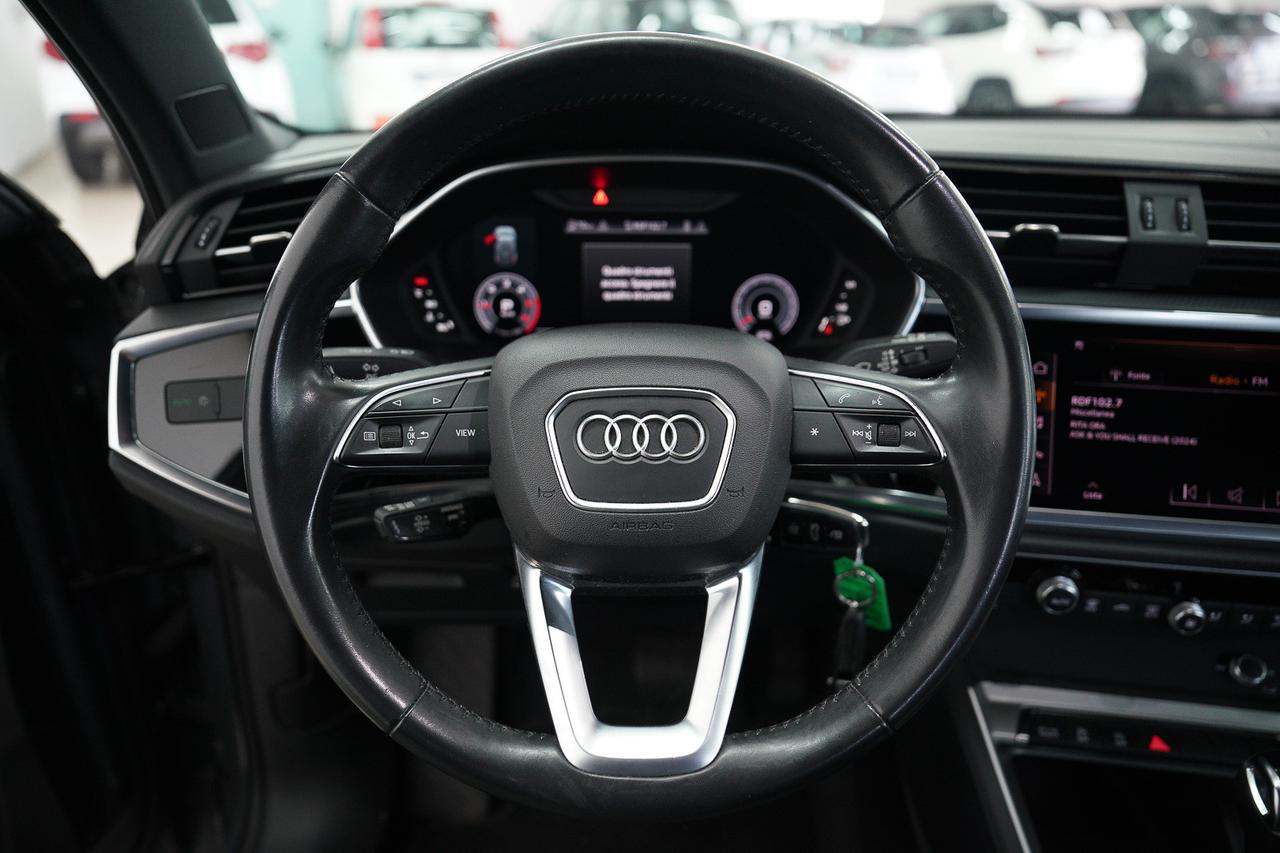 AUDI Q3 35 2.0 tdi S line edition s-tronic