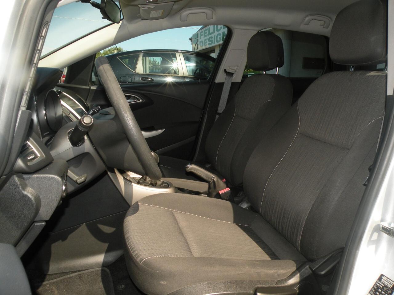 OPEL ASTRA 1.7 CDTI 110CV 5 porte ELECTIVE 2012