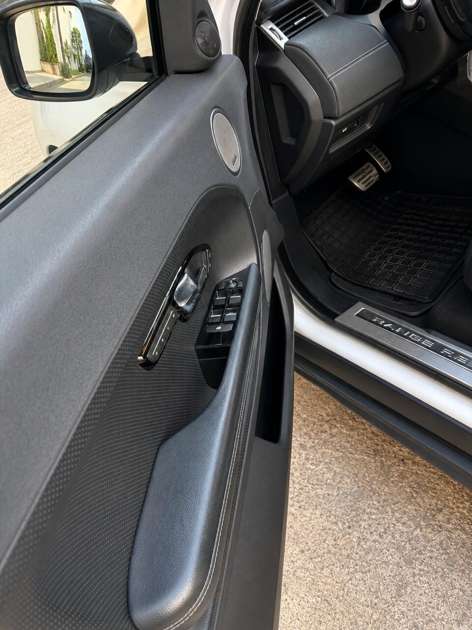 Land Rover Range Evoque 2.2 Sd4 5p. Dynamic Limited Edition