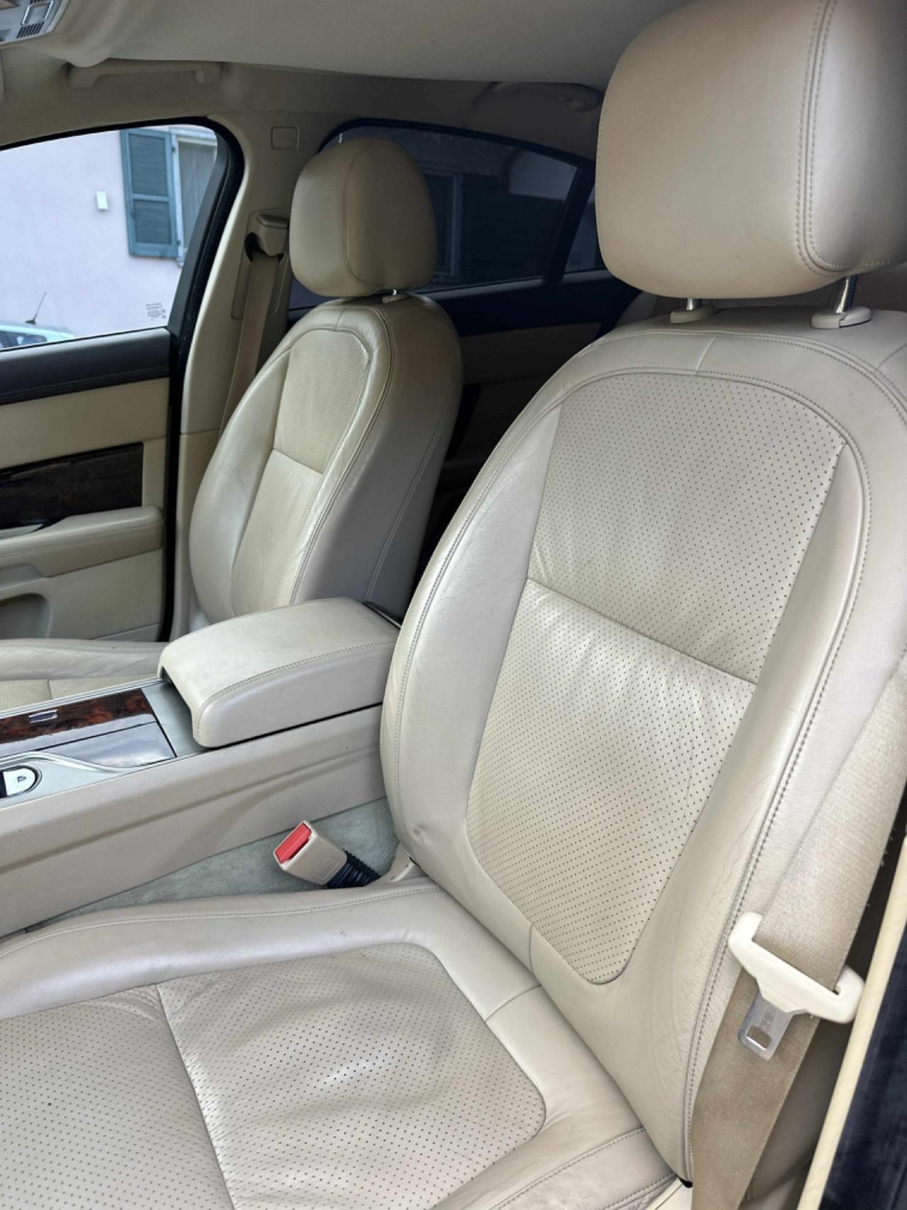 Jaguar XF 3.0 V6 PREMIUM LUXURY KMCERT GARANZ UNICOPR