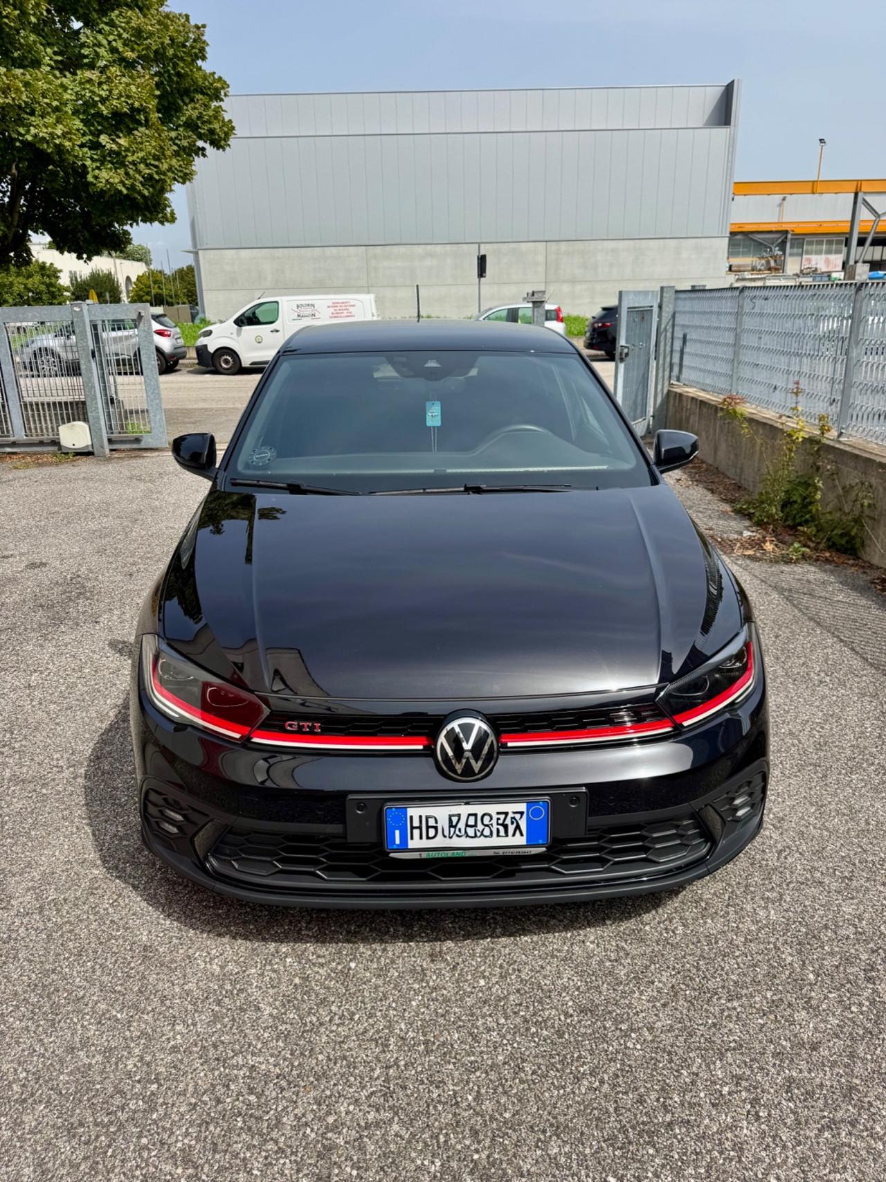Volkswagen Polo 2.0 TSI DSG GTI