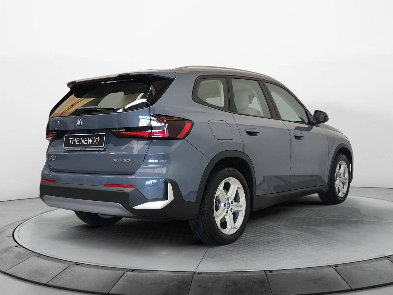 BMW X1 iX1 xDrive30