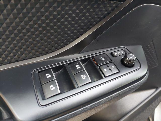 TOYOTA C-HR 1.8 Hybrid E-CVT