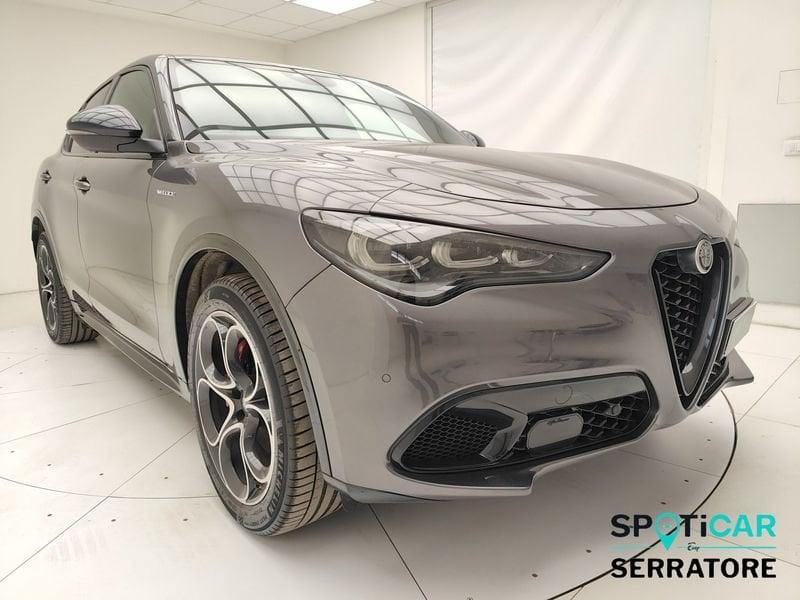 Alfa Romeo Stelvio 2023 2.2 t Veloce Q4 210cv auto