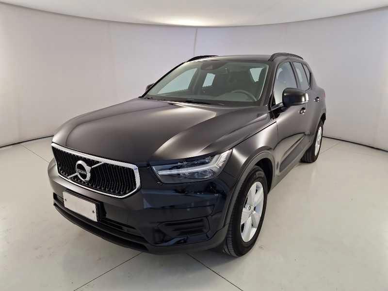 VOLVO XC40 D3 Momentum Core MY21