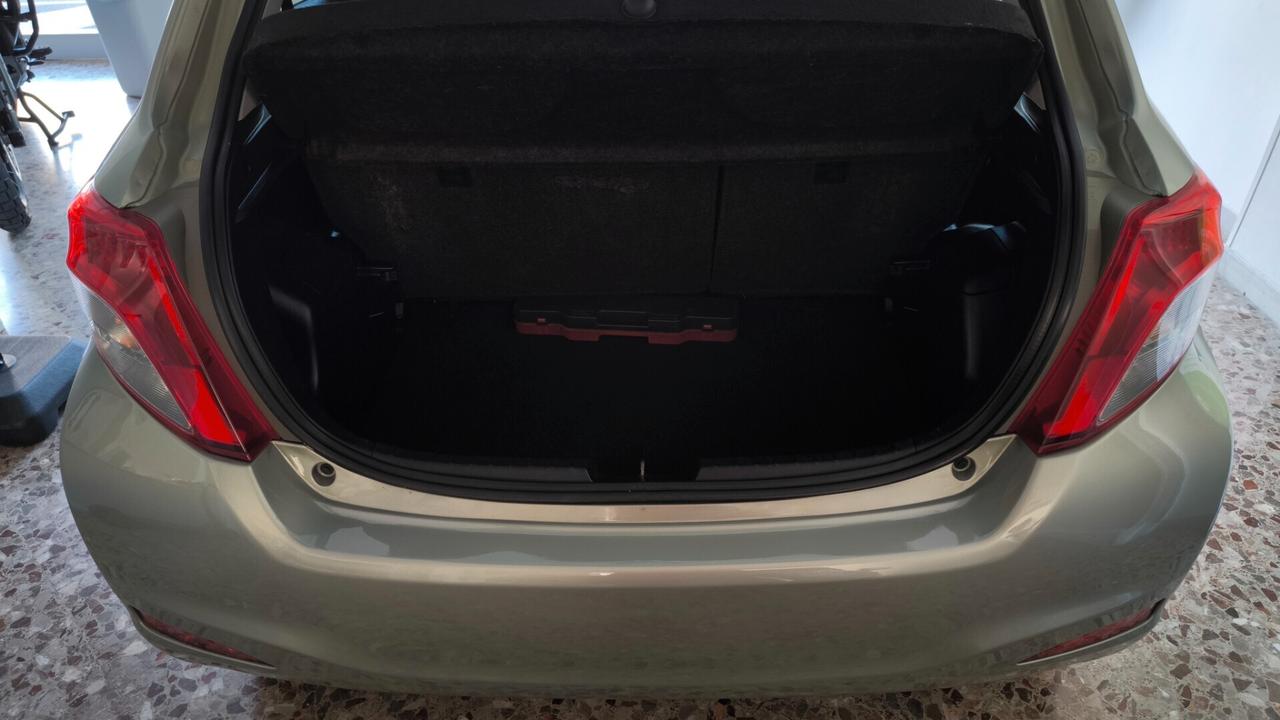 Toyota Yaris 1.4 D-4D DPF 5 porte Now