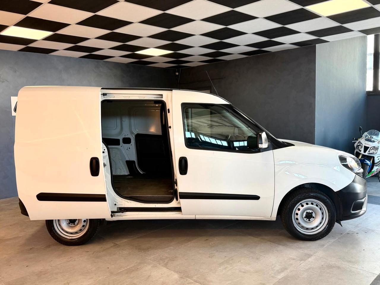 Fiat Doblo 1.6 MJT 105CV S&S PC-TN Cargo Business