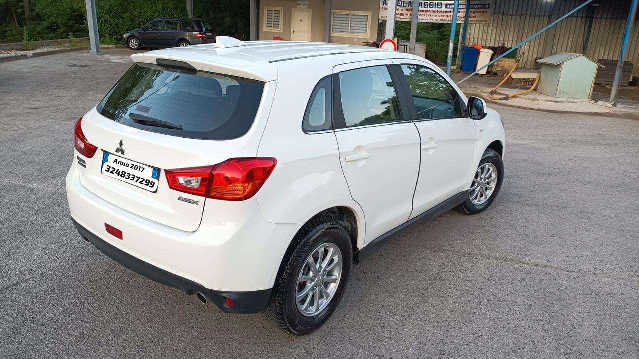 Mitsubishi ASX 1.6 diesel 2017 navigatore e retrocamera