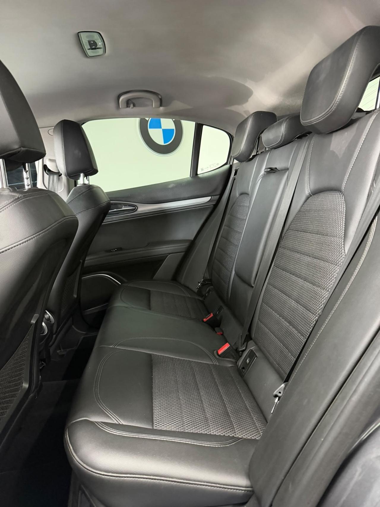 Alfa Romeo Stelvio 2.2 Turbodiesel 210 CV AT8 Q4 Executive