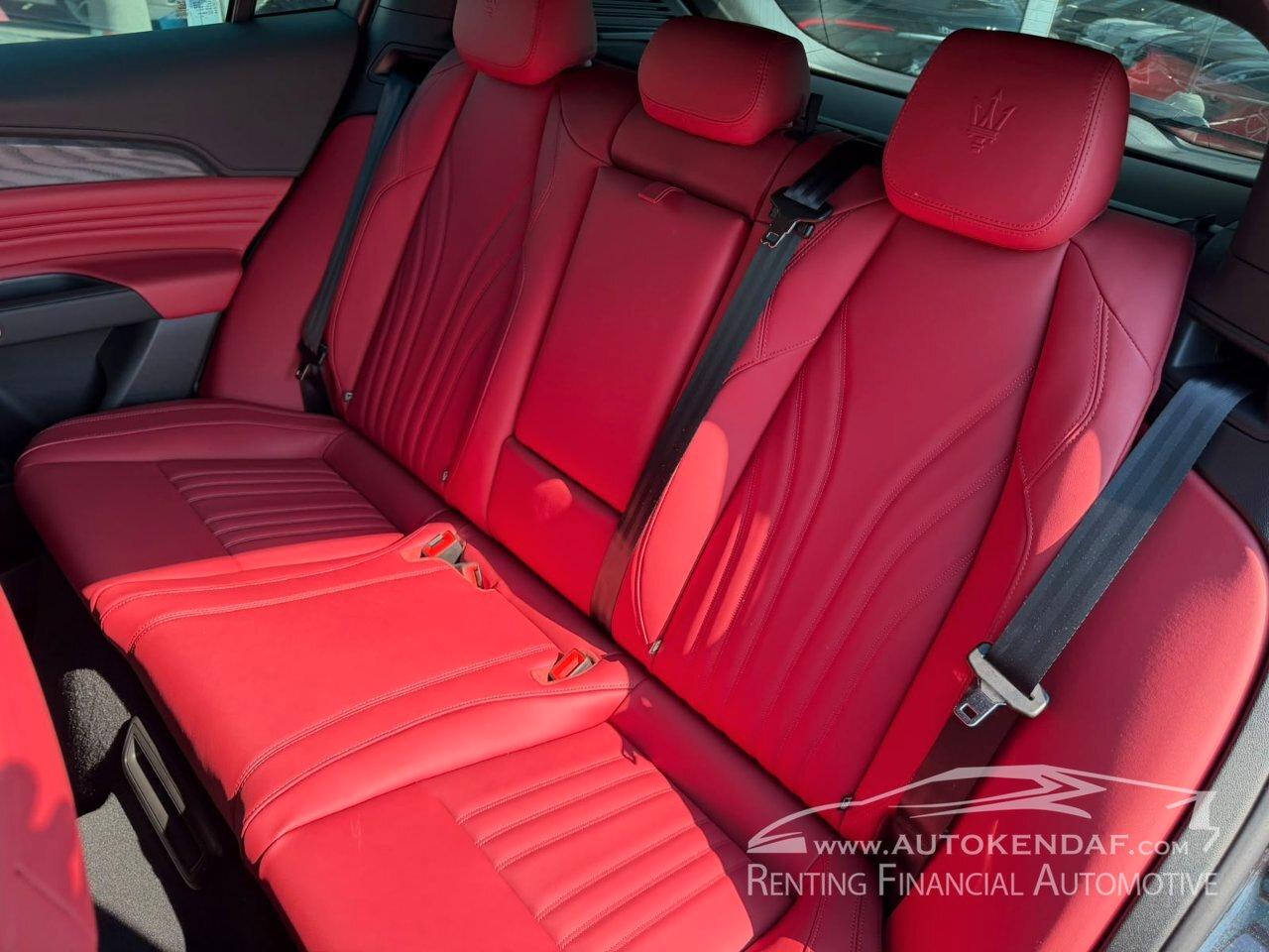 Maserati Grecale 2.0 mhev Modena 330cv auto