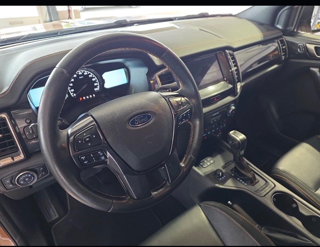 Ford Ranger 2.0 TDCi aut. 213CV DC Wildtrak 5 posti Restyling
