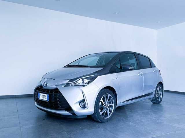 Toyota Yaris 1.5 Hybrid 5 porte Y20 Bitone