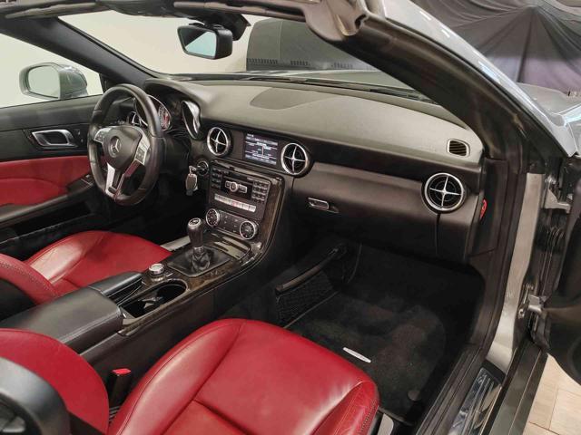 MERCEDES-BENZ SLK 200 CGI Sport