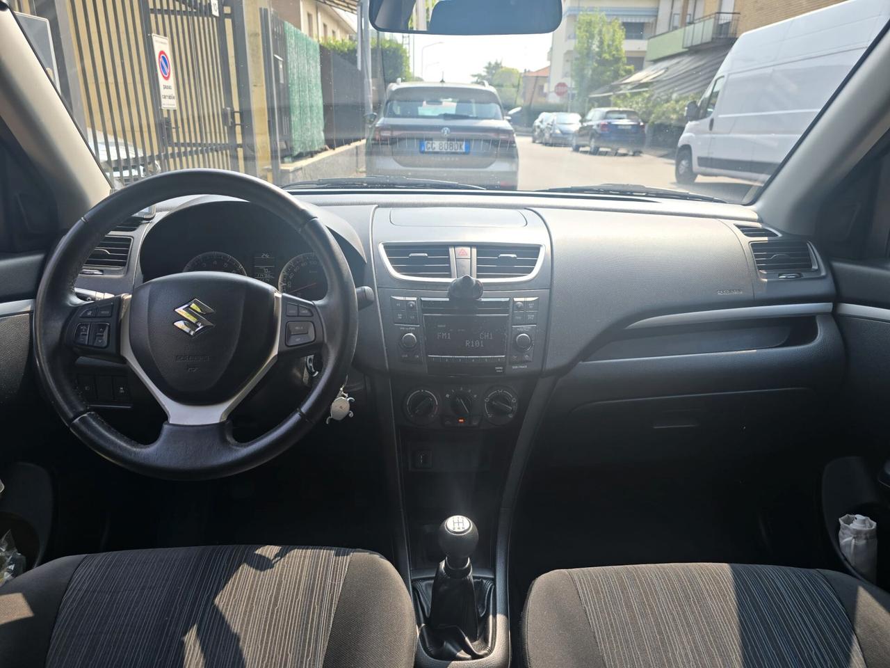 Suzuki Swift 1.2 VVT 5 porte B-Cool