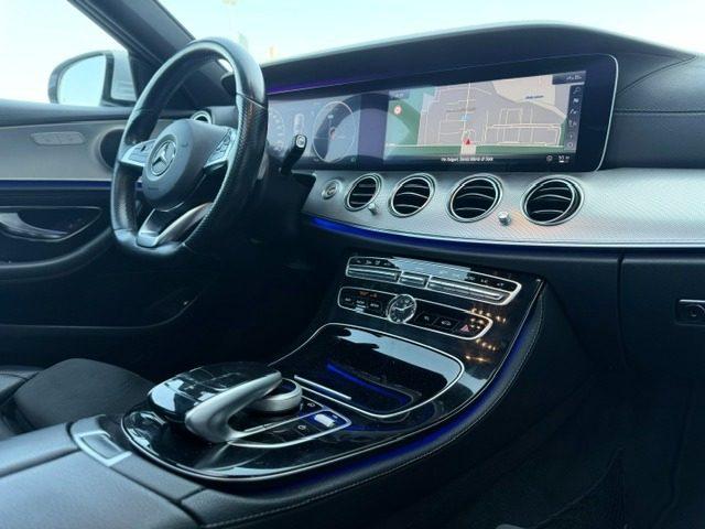 MERCEDES-BENZ E 220 d Premium Plus AMG*BERLINA*TETTO APRIBILE