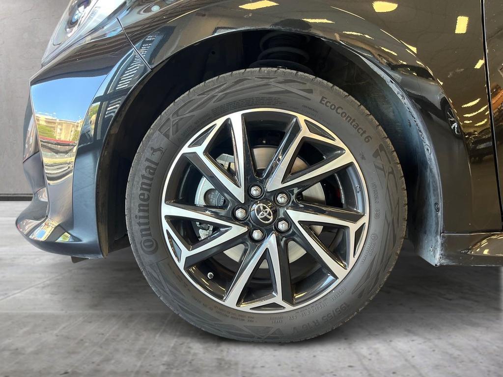 Toyota Yaris 1.5 hybrid Trend