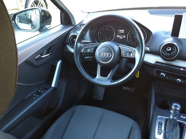 AUDI Q2 30 TDI S tronic Business