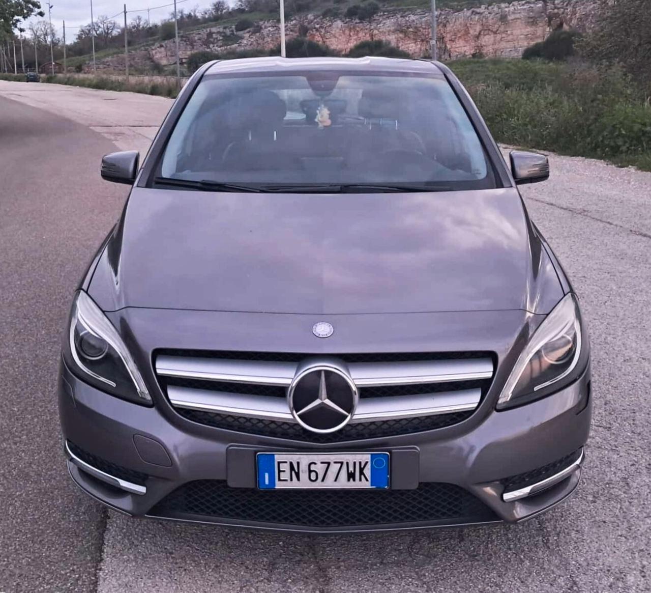Mercedes-benz B 180 CDI BlueEFFICIENCY Premium
