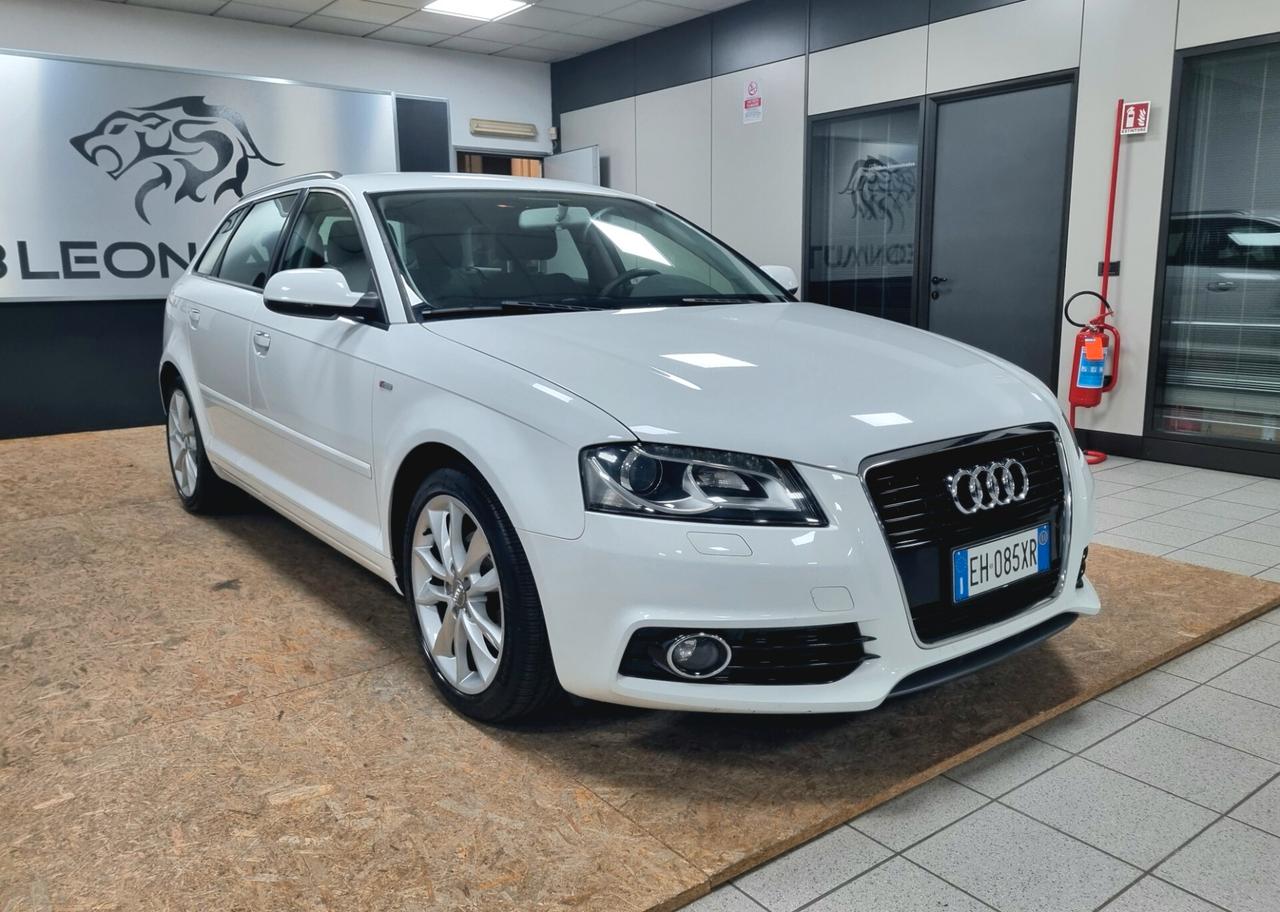 AUDI A3 1.6 TDI 105 CV S tronic AMBITION