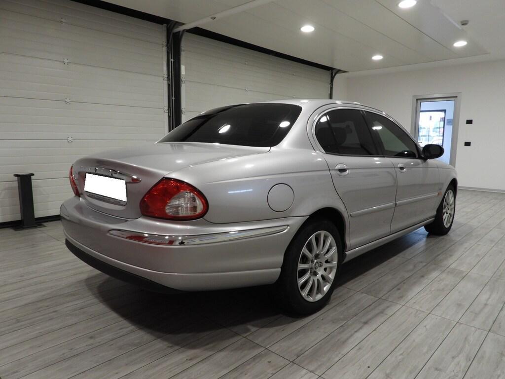 Jaguar X-Type Berlina 2.0 Executive