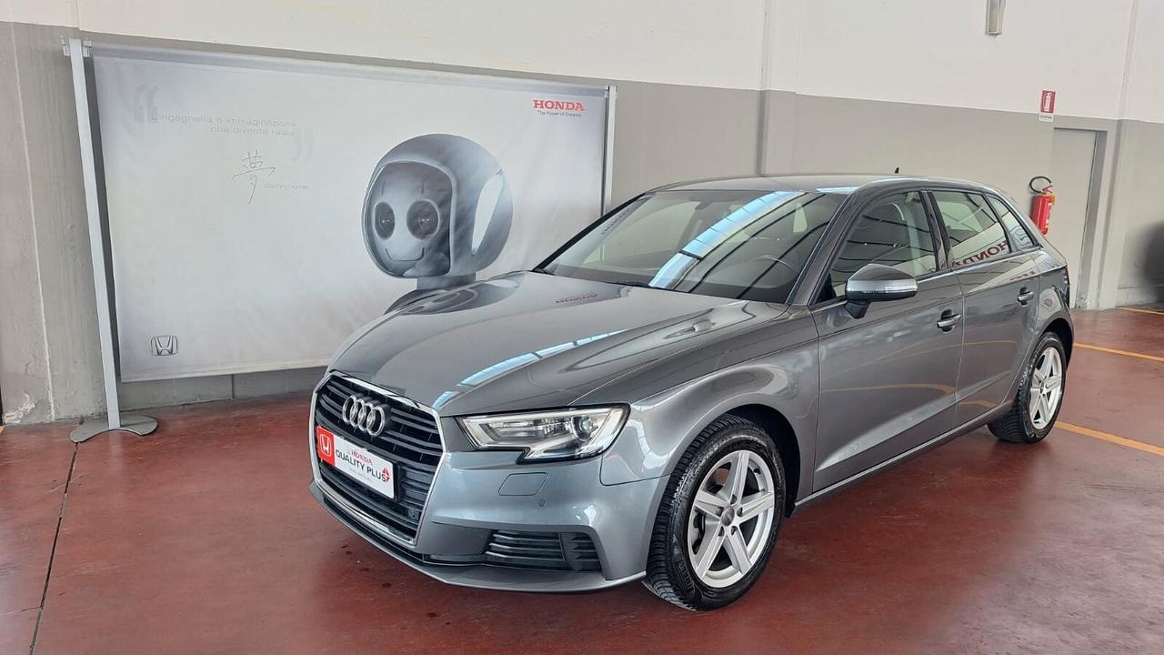 Audi A3 Sedan 1.6 TDI 116 CV Business