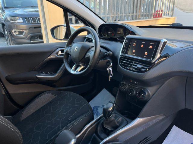 PEUGEOT 2008 1.2 82CV Active