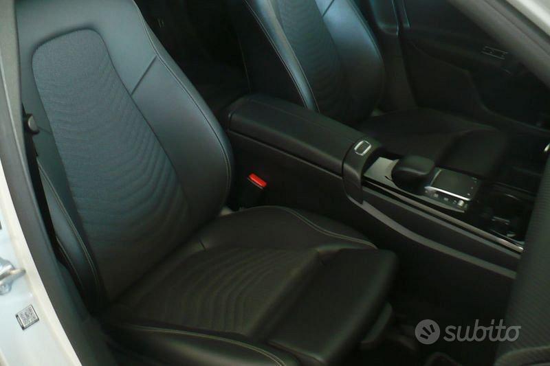Mercedes-Benz Classe A A 180 d Automatic Business