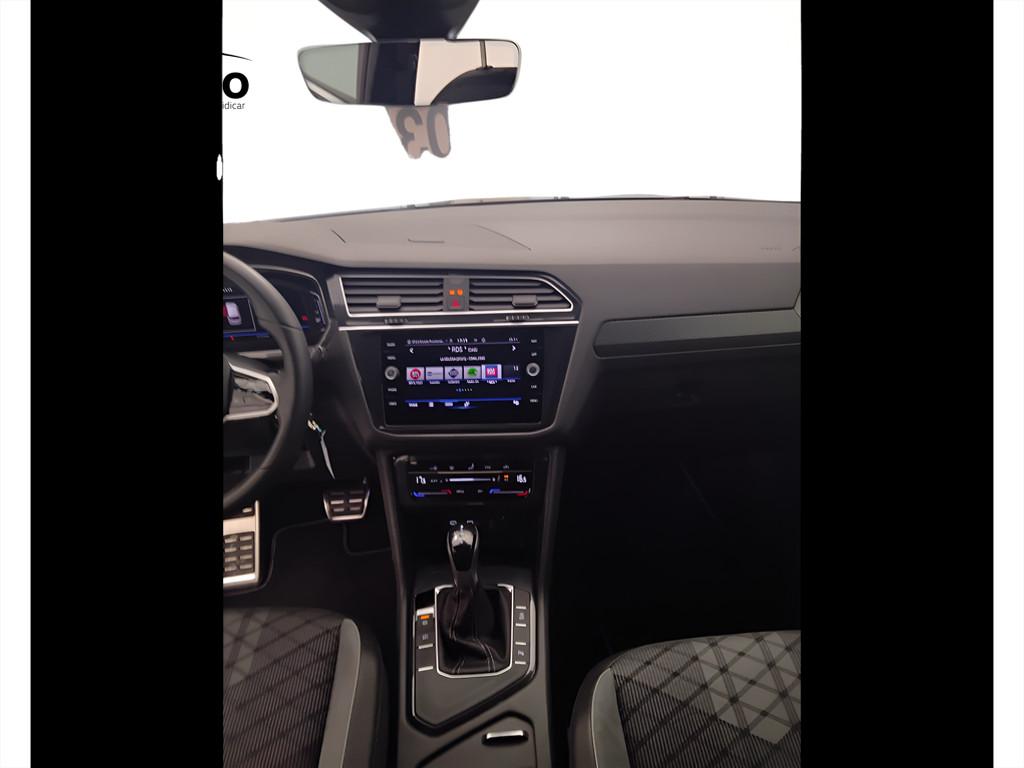 VOLKSWAGEN Tiguan II 2021 - Tiguan 2.0 tdi R-Line 150cv dsg