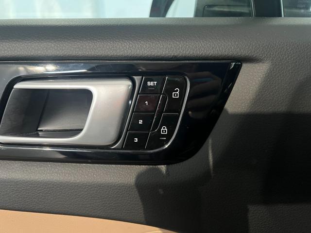 PORSCHE Cayenne Coupé 3.0 V6 E-Hybrid