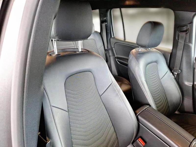 MERCEDES-BENZ GLB 200 D AUTOMATIC SPORT SUV
