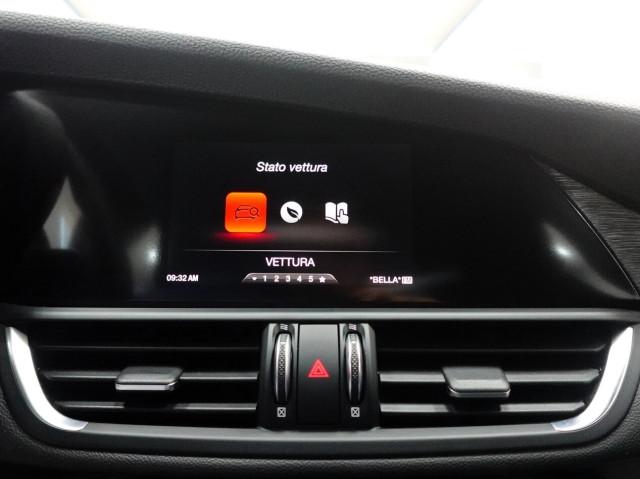 Alfa Romeo Giulia 2.2 MJT 160 CV BUSINESS