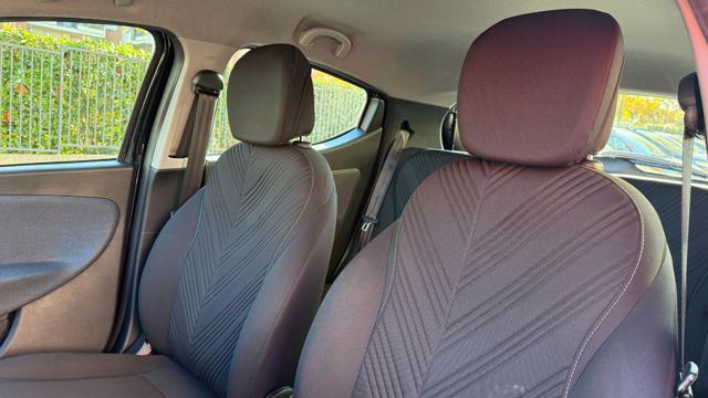 LANCIA Ypsilon 1.0 FIREFLY S&S HYBRID GOLD*24M.G.*CARPLAY*LED*TEL