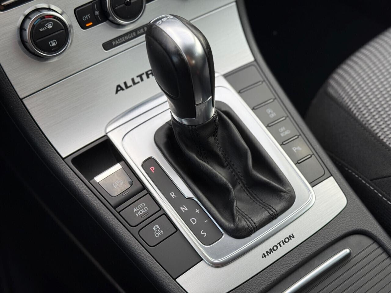 Volkswagen Passat Alltrack 2.0 TDI DSG 4motion BlueMotion Tech.