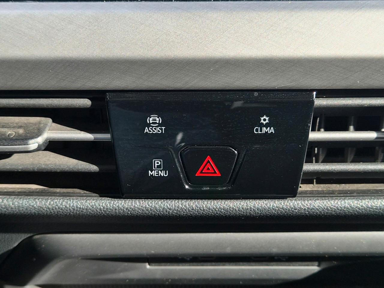 Volkswagen Golf 1.0 eTSI EVO DSG Life