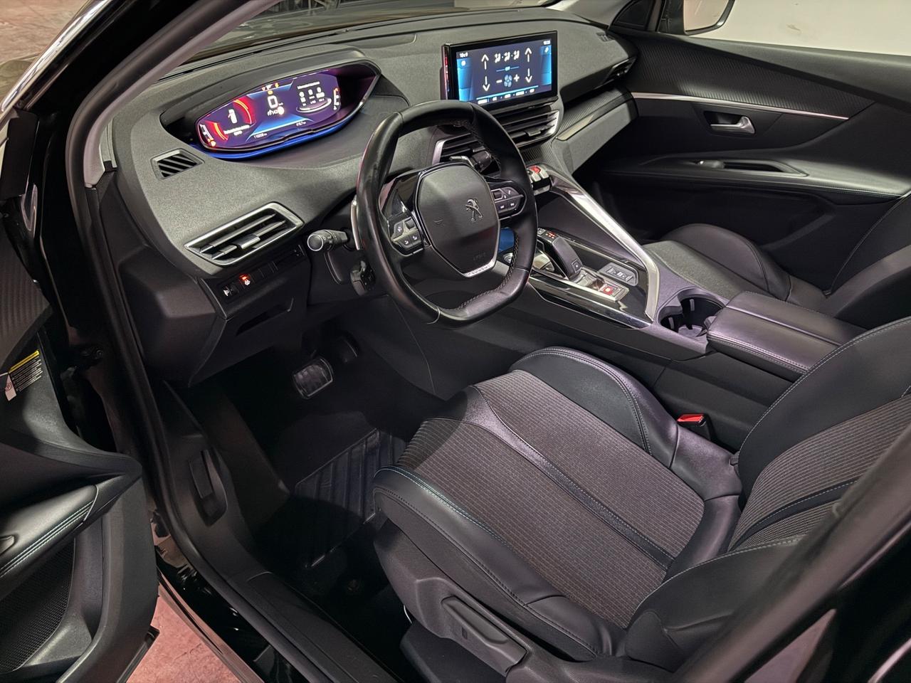 Peugeot 3008 BlueHDi 130 S&S EAT8 Allure Pack