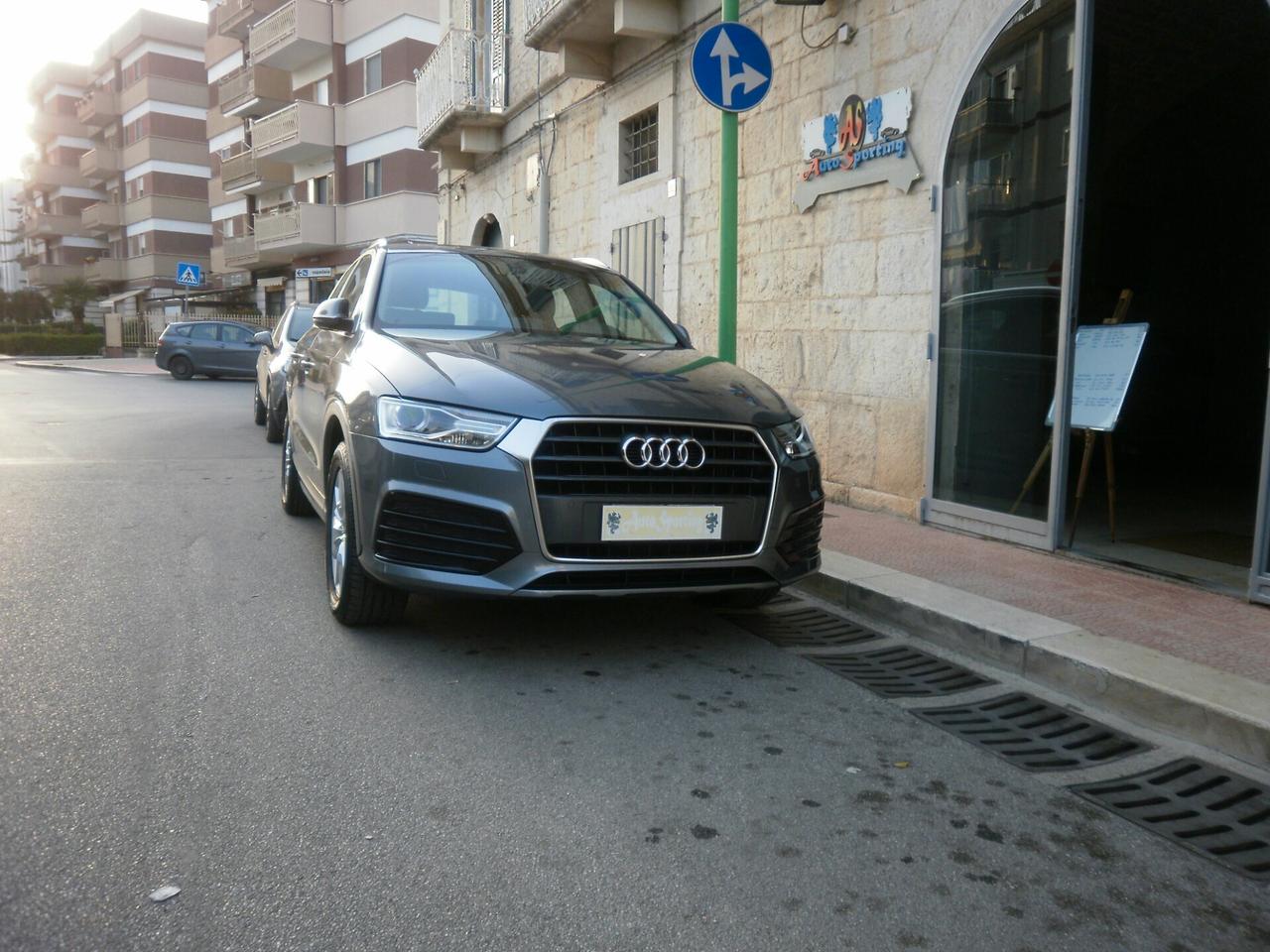Audi Q3 2.0 TDI 150 CV Business Km. 103.000