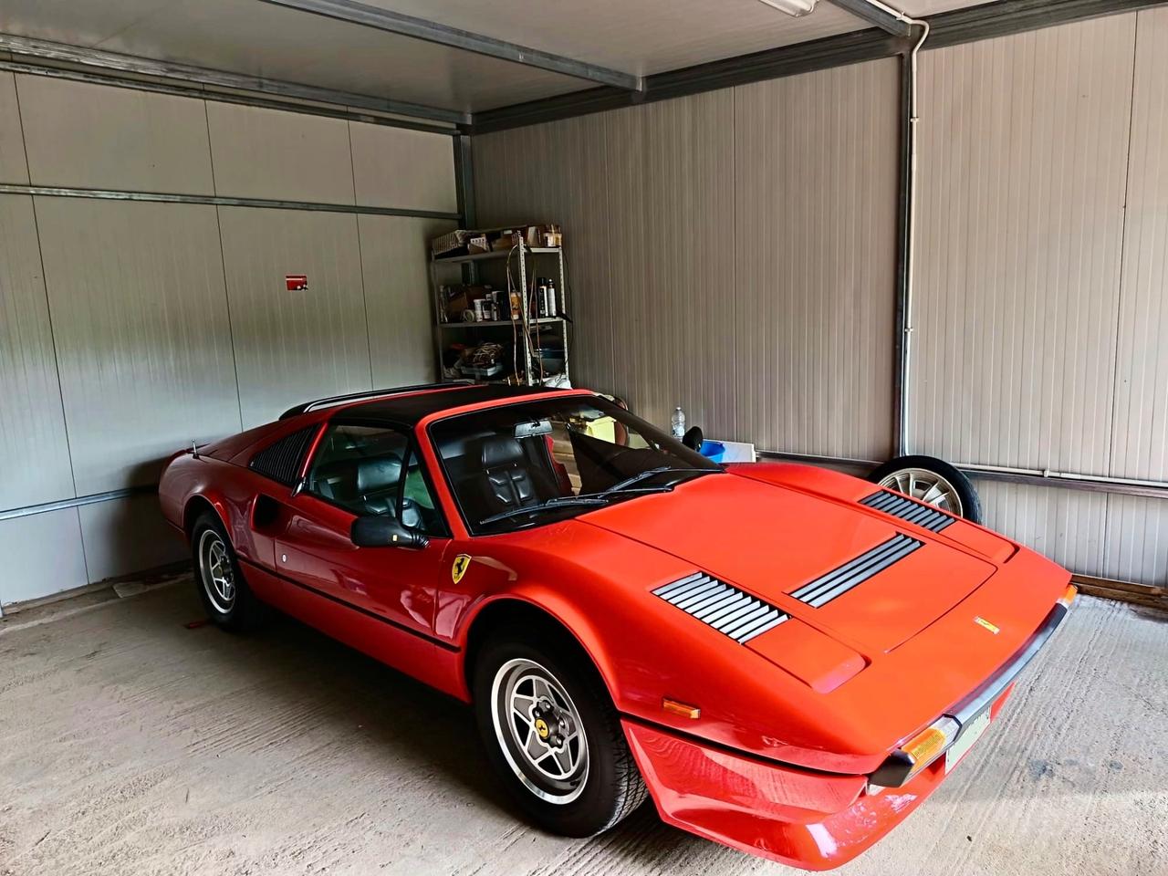 Ferrari 308 GTSi Quattrovalvole
