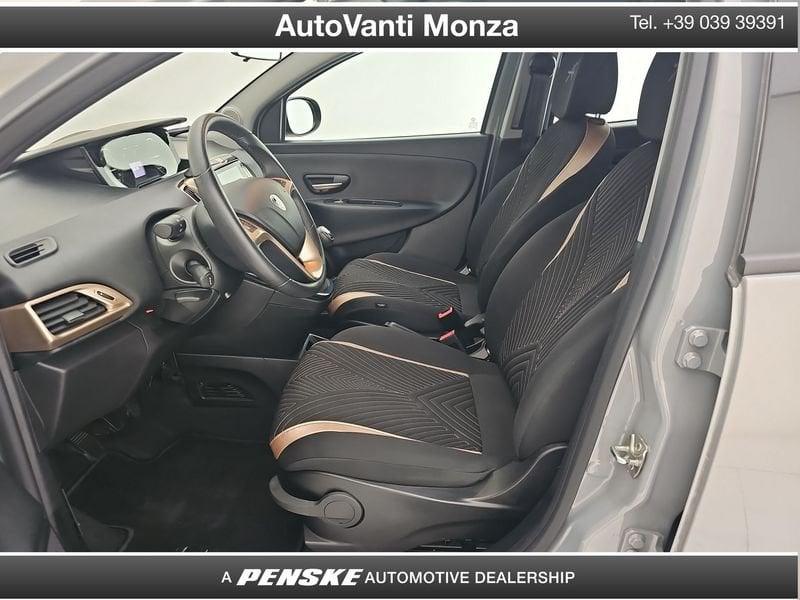 Lancia Ypsilon Ypsilon 1.0 firefly hybrid Alberta Ferretti s&s 70cv 5p.ti