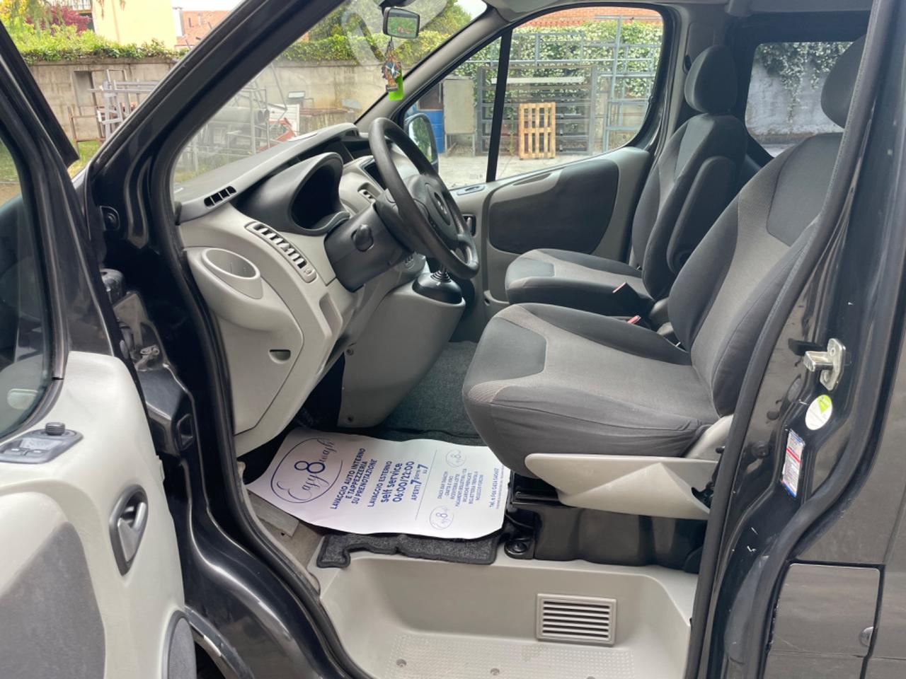 Opel Vivaro 27 2.5 CDTI PC-TN Tour Cosmo