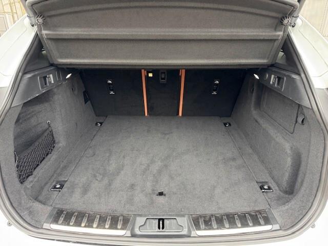 Jaguar F-Pace 2.0 D 163 CV AWD aut. SE