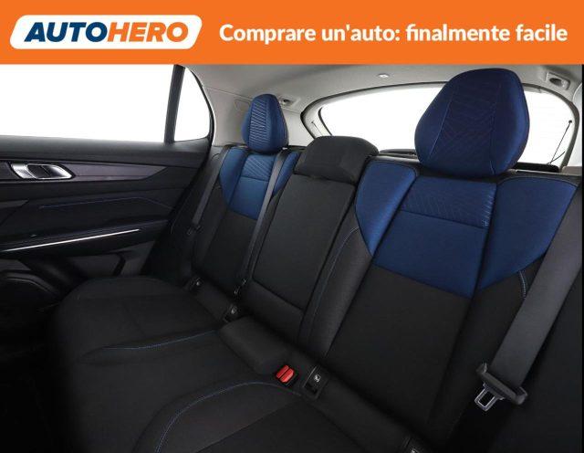 LYNK & CO 01 HEV