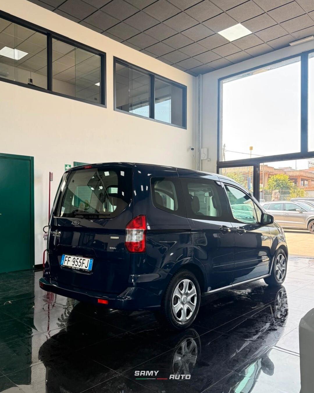 Ford Tourneo Courier 1.0 EcoBoost 100 CV Titanium