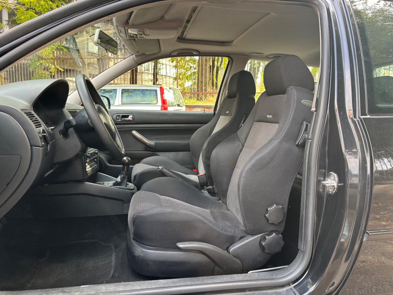 Volkswagen Golf GTI Golf 1.8 turbo 20V cat 3p. GTI