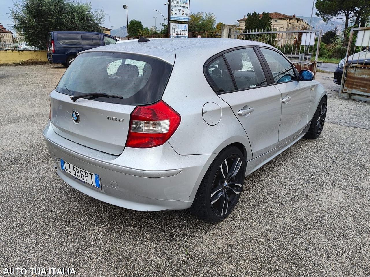 BMW SERIE 1 118D 5P Attiva