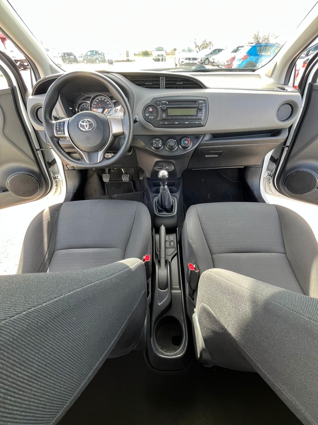 Toyota Yaris 1.4 D-4D 5 porte Lounge