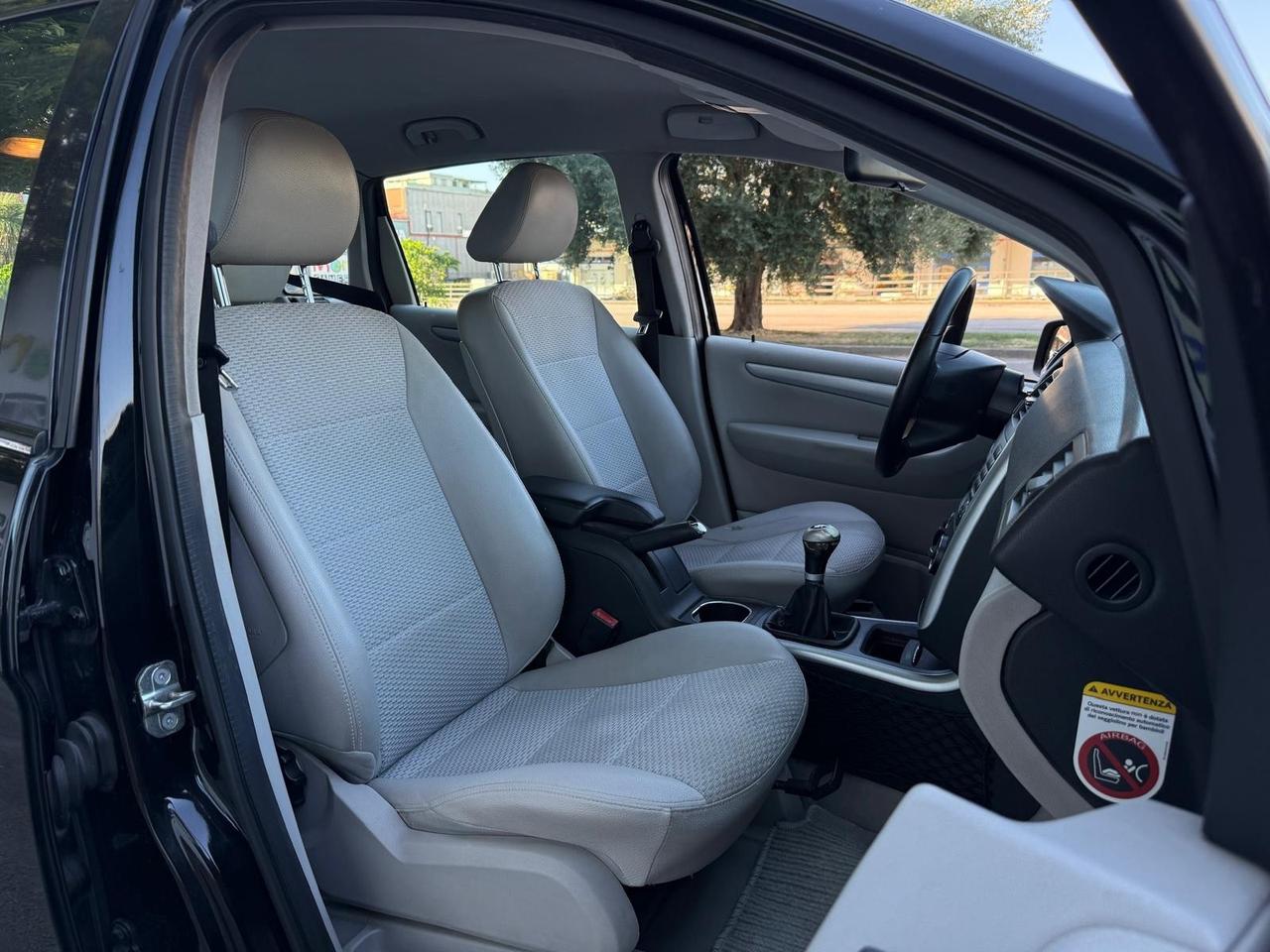 Mercedes-benz B 180 CDI Premium 109cv in perfette condizioni