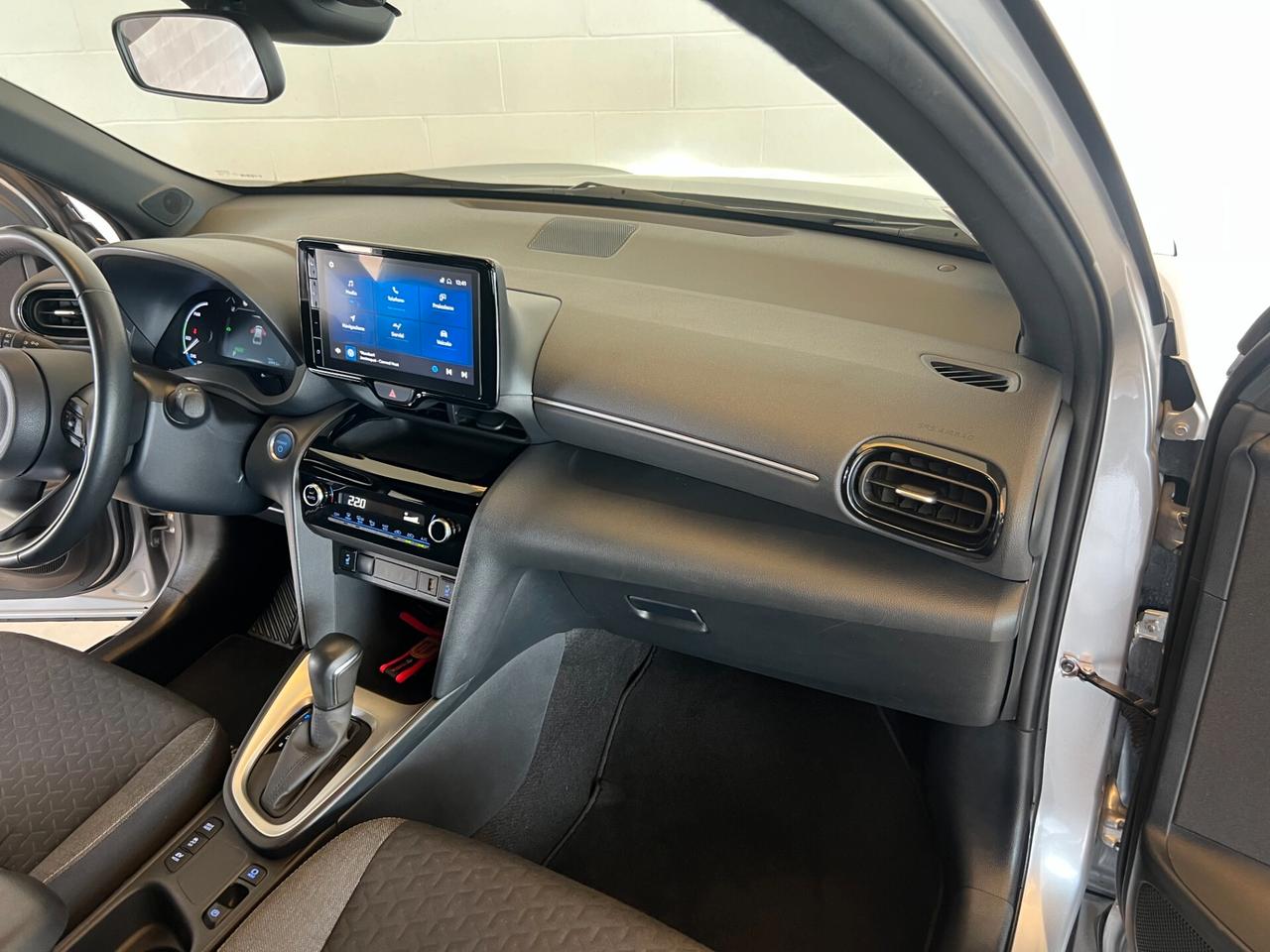 Toyota Yaris Cross 1.5 Hybrid 5p. E-CVT Trend unico proprietario prezzo reale senza finanziamento