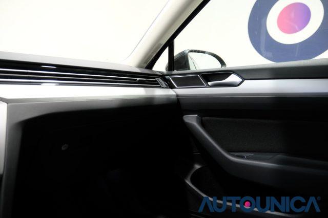 VOLKSWAGEN Passat Variant 2.0 TDI BUSINESS BLUEMOTION TECHNOLOGY