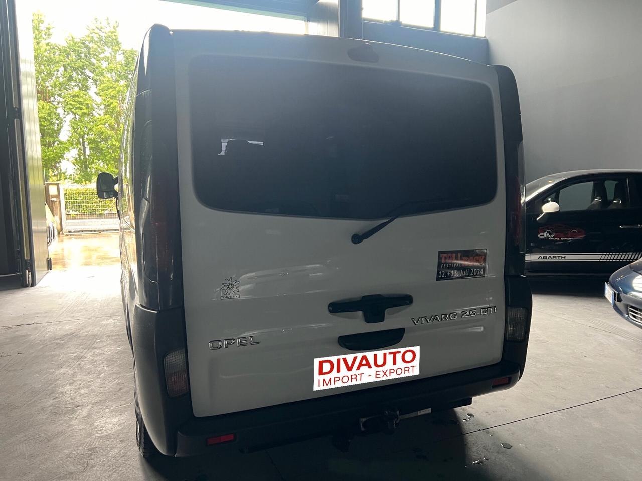 Opel Vivaro 29 2.5 CAMPERIZZATO