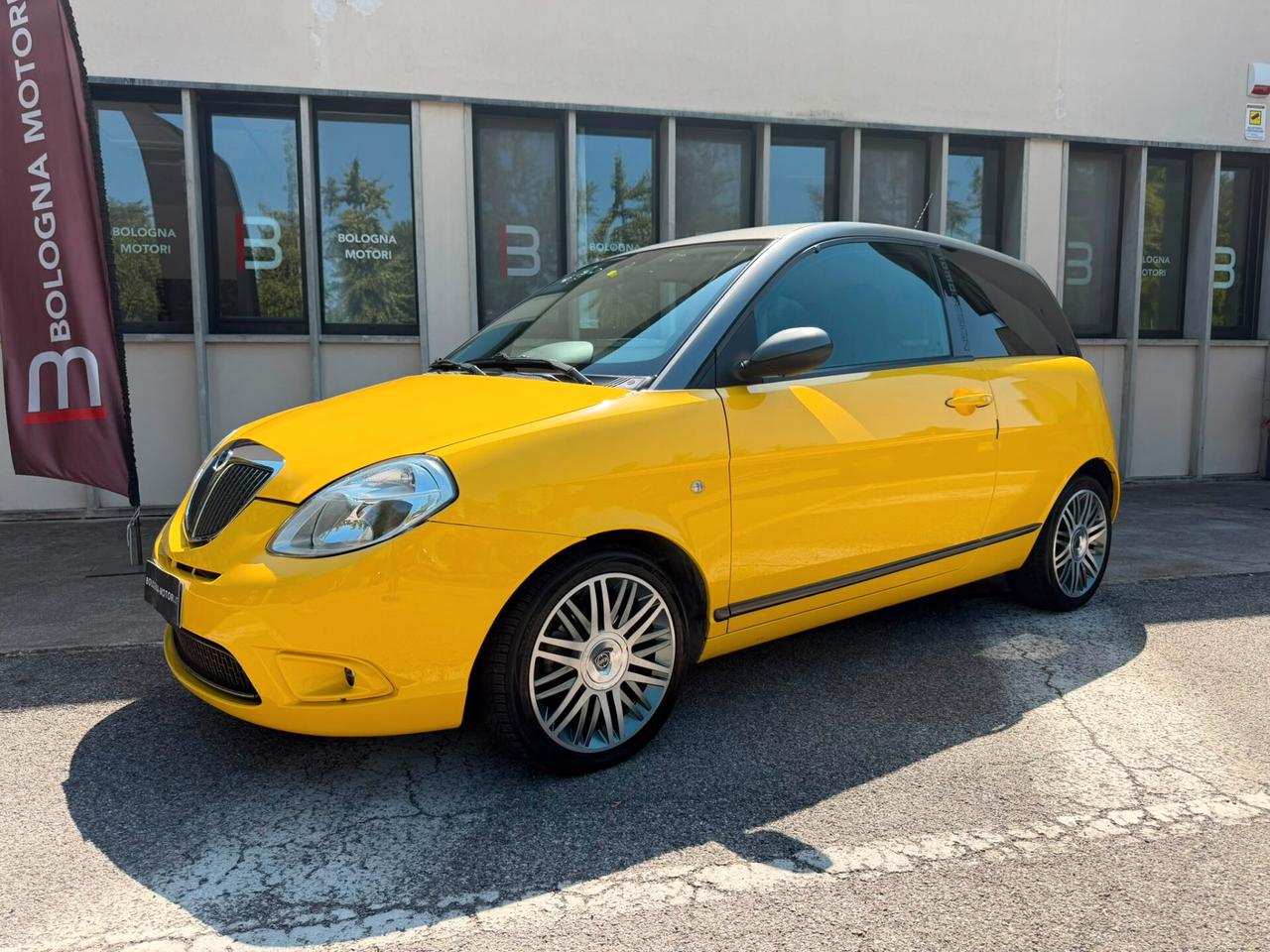 Lancia Ypsilon 1.2 Argento